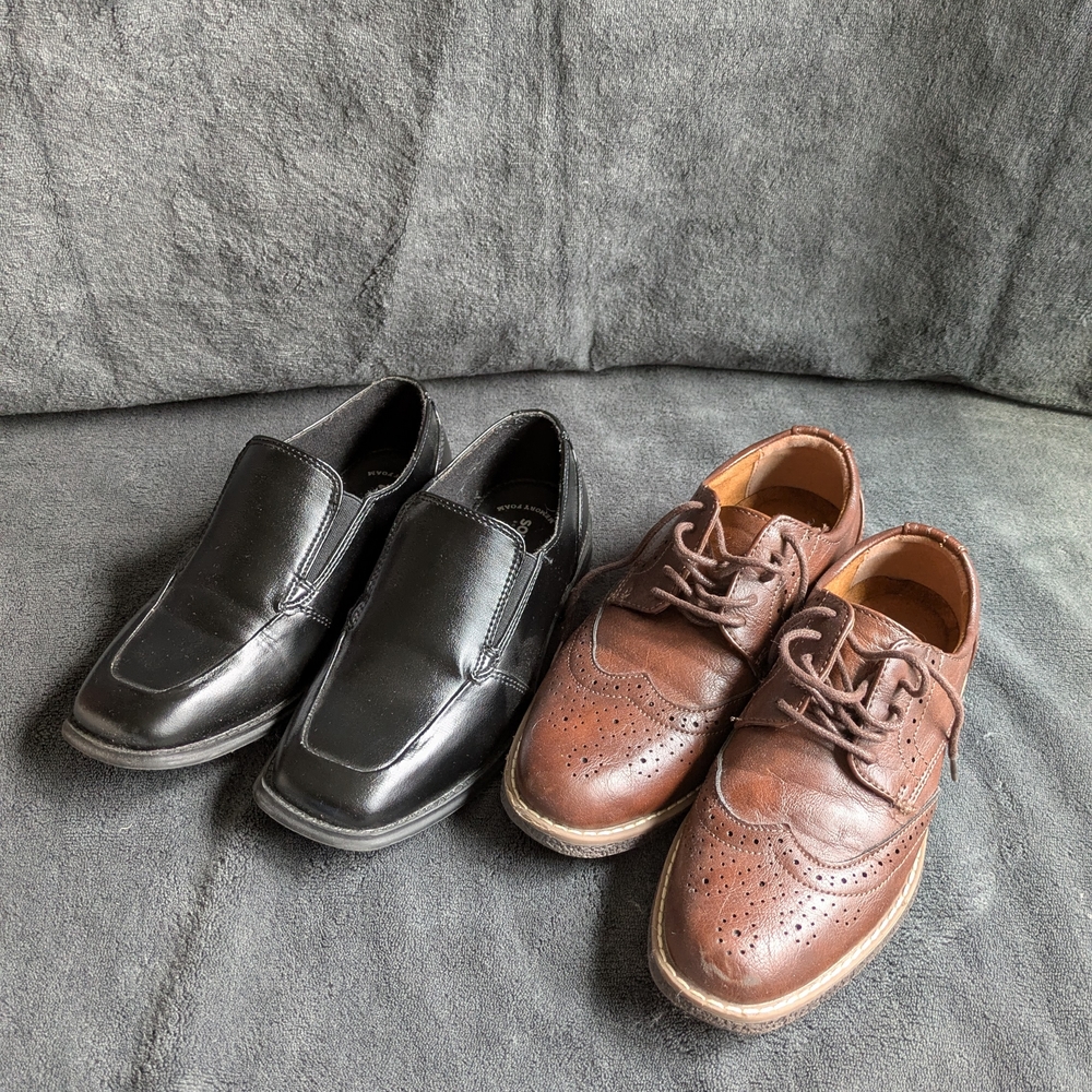 Boy's Black and Brown Faux Leather Dress Shoes Size 2 Youth